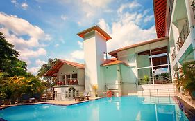 Senani Hotel